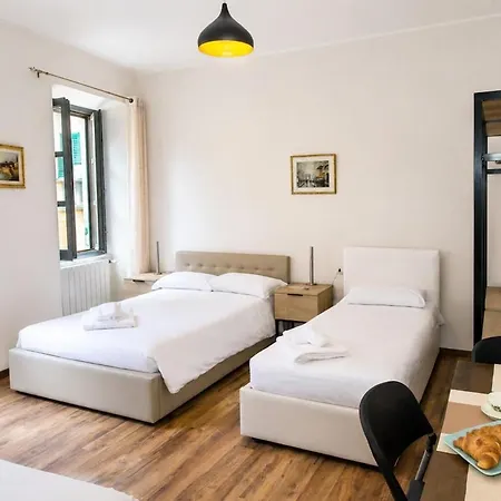 Casa Merita 3, With Private Bathroom 3* Luino